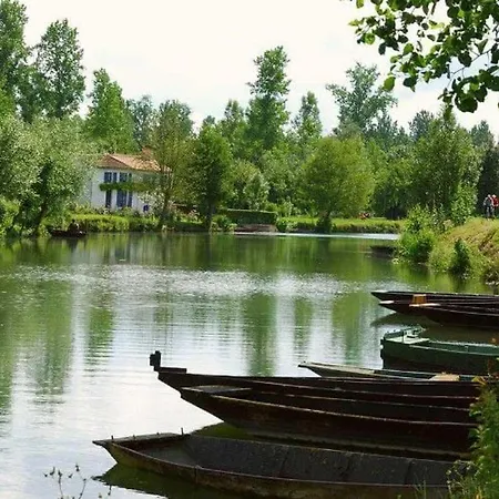 Parque de Campismo 2 Avec Terrasse Aux Achards - Api-1-52-686 *