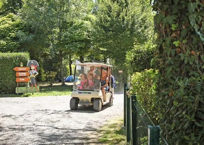 2 Avec Terrasse Aux Achards - Api-1-52-686