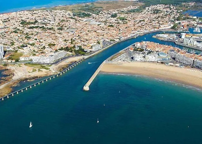 Parque de Campismo 2 Avec Terrasse Aux Achards - Api-1-52-686