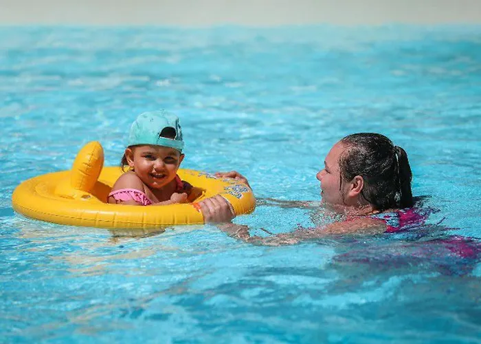 2 Avec Terrasse Aux Achards - Api-1-52-686 Parque de Campismo *